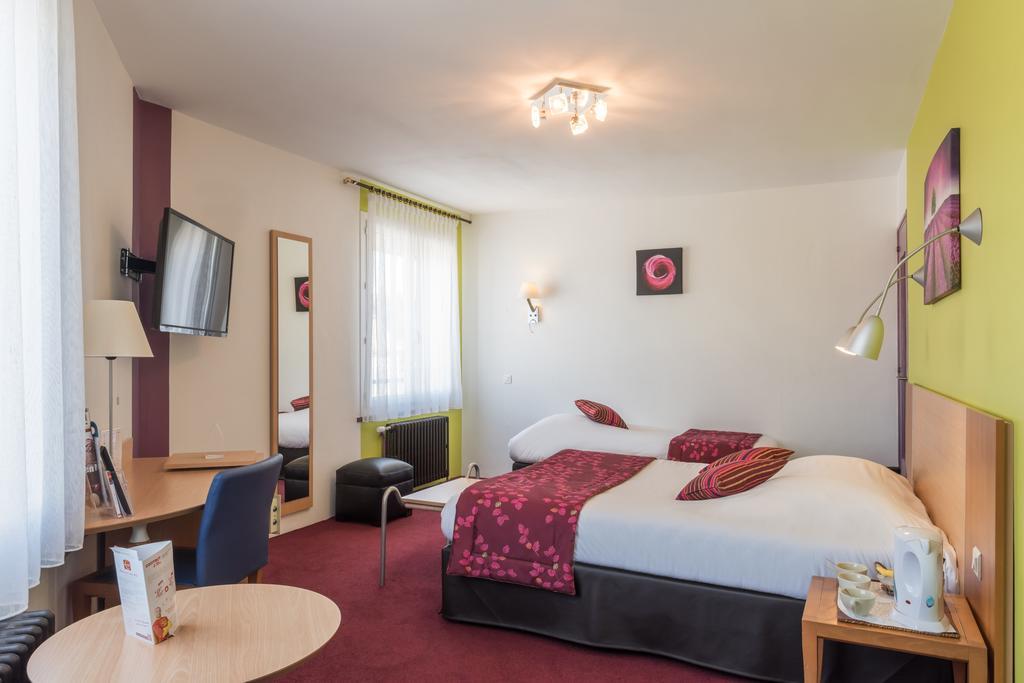 Hotel Bristol ชาลงส์-อ็อง-ชองปาญ ภายนอก รูปภาพ