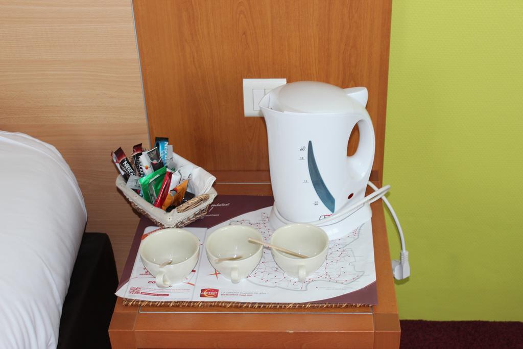 Hotel Bristol ชาลงส์-อ็อง-ชองปาญ ภายนอก รูปภาพ