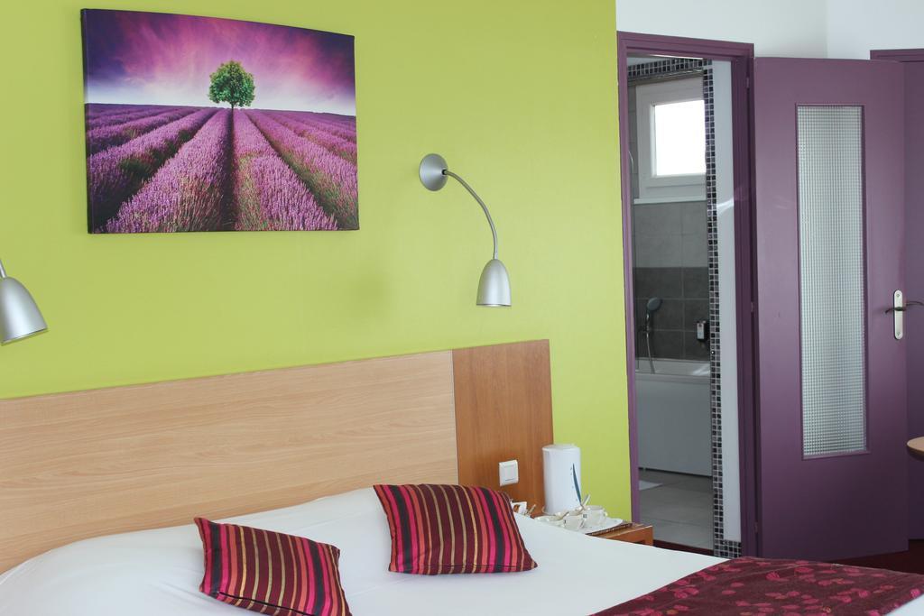 Hotel Bristol ชาลงส์-อ็อง-ชองปาญ ภายนอก รูปภาพ